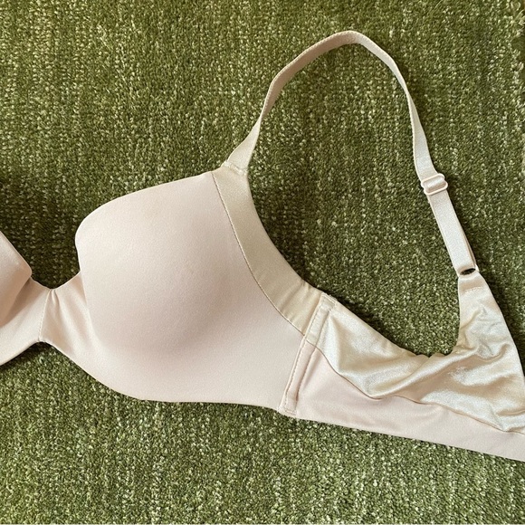 Maidenform size 34 A Elegant Cream Bra - Picture 3 of 6